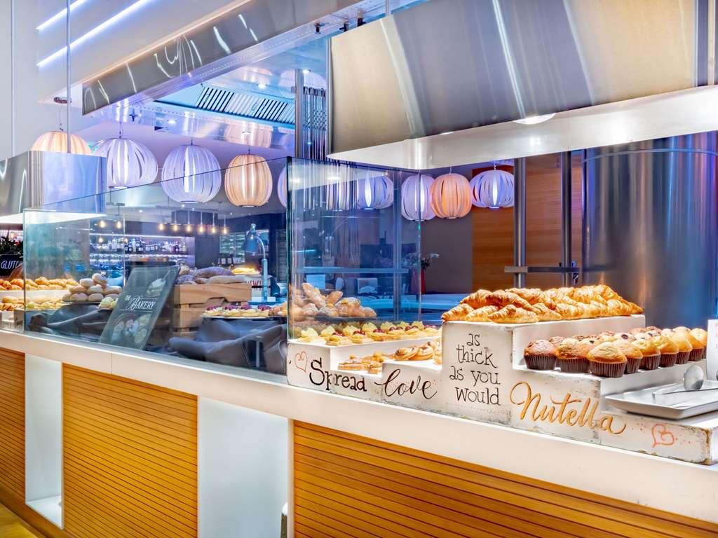 Novotel Darling Harbour 4* Sydney